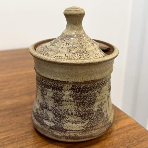 Virginia Weisel for The Kiln Studio Pottery Lidded Sugar/Honey Dish PNW Artist